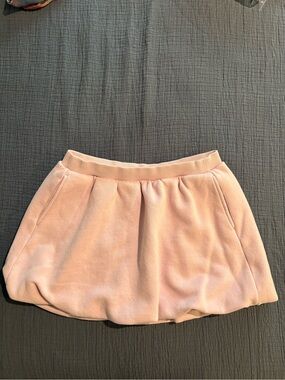 Women's Offline by Aerie Light Mauve skort with side pockets. Size medium